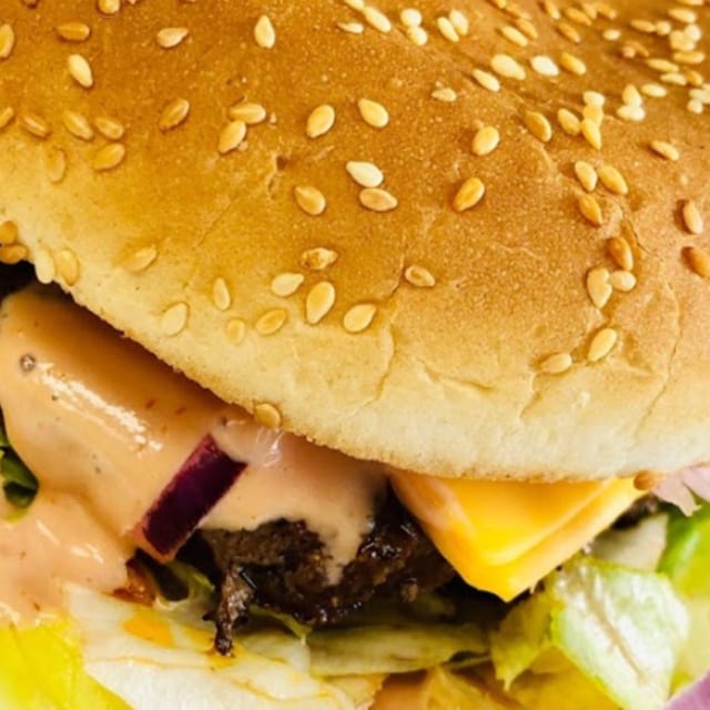 Mimi's Angus Beef Burger.